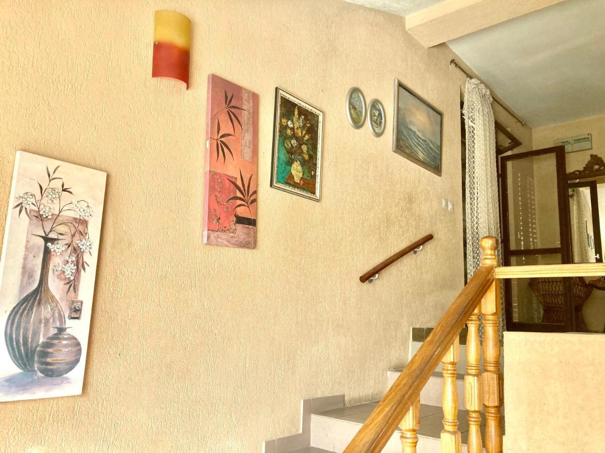 Apartmani Ilic Херцег Нови Екстериор снимка