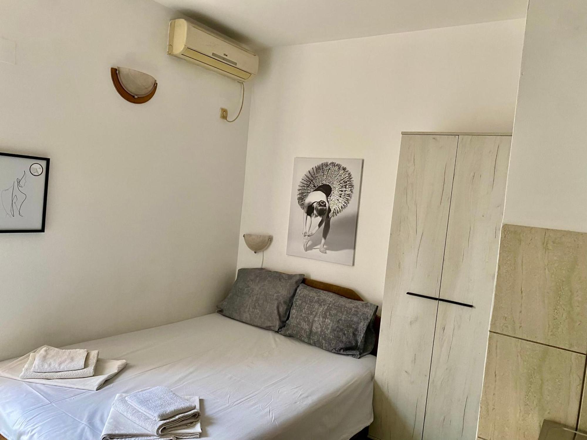 Apartmani Ilic Херцег Нови Екстериор снимка